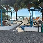 Los Pinos Beach Club Manzanillo