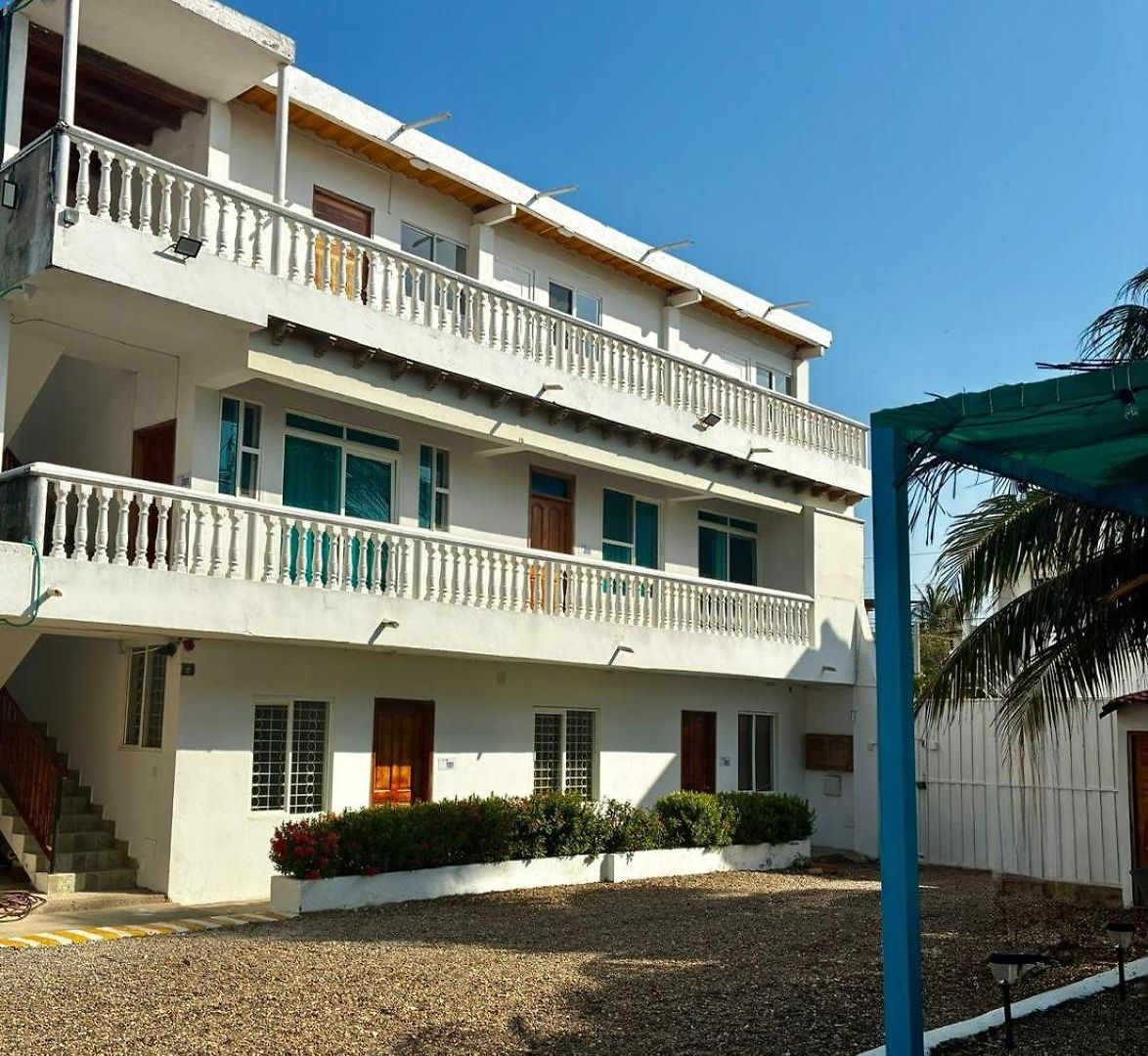 Pinos Club Manzanillo