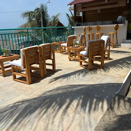 Hotel Pinos Club Manzanillo