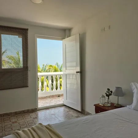 Pinos Club Manzanillo 3*