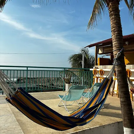 Pinos Club Manzanillo